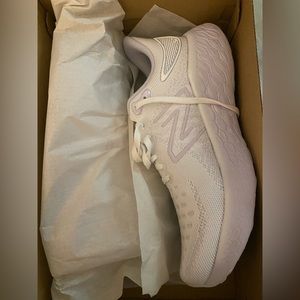 New Balance Women’s Fresh Foam X 1080v 12 (size 8, wide)